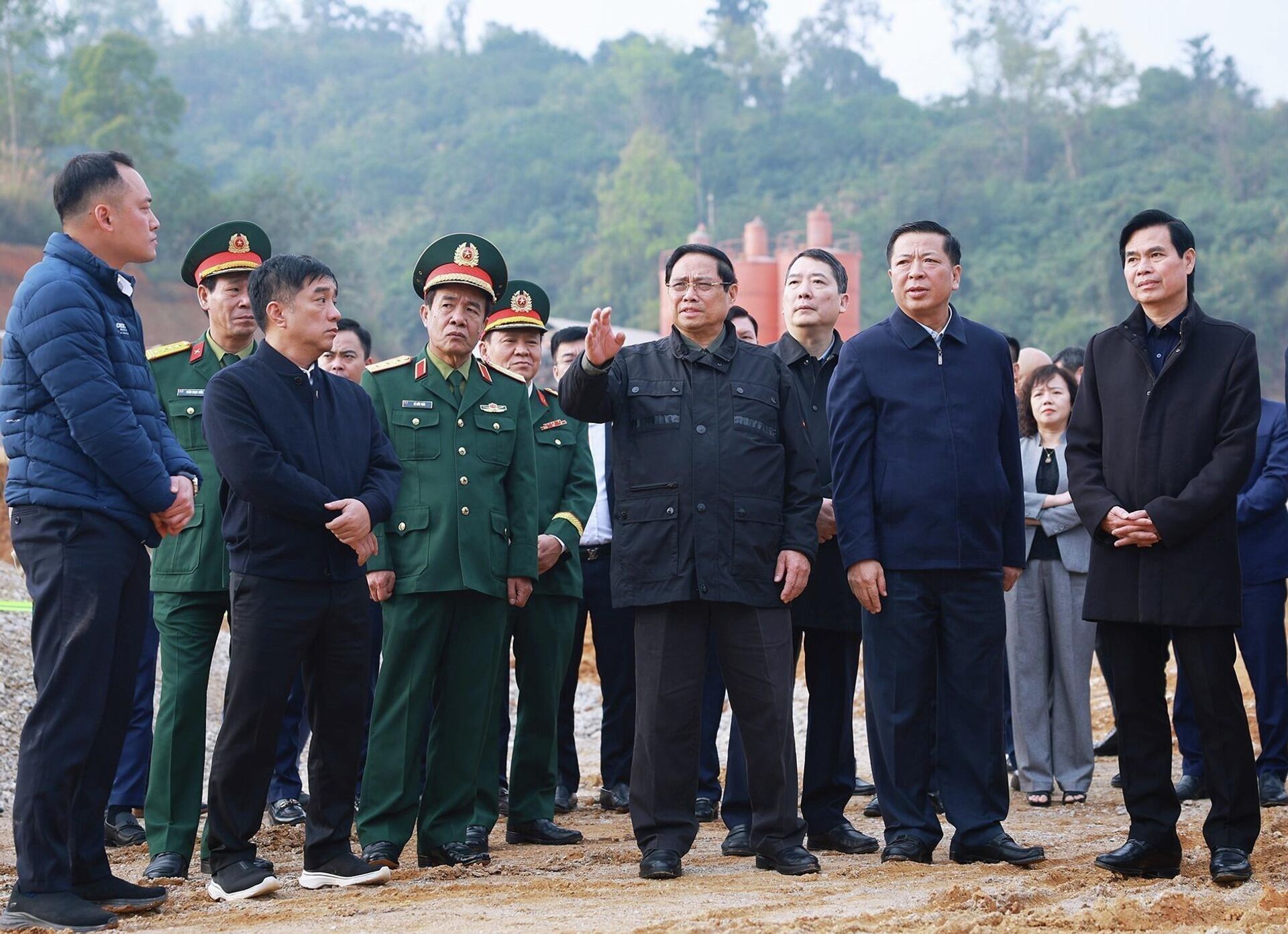 Thủ tướng Phạm Minh Chính kiểm tra tiến độ dự án đường cao tốc Đồng Đăng (Lạng Sơn) - Trà Lĩnh (Cao Bằng) - Sputnik Việt Nam, 1920, 20.02.2026