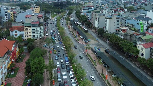 Giao thông Hà Nội đông đúc ngày cuối kỳ nghỉ Tết Bính Ngọ - Sputnik Việt Nam