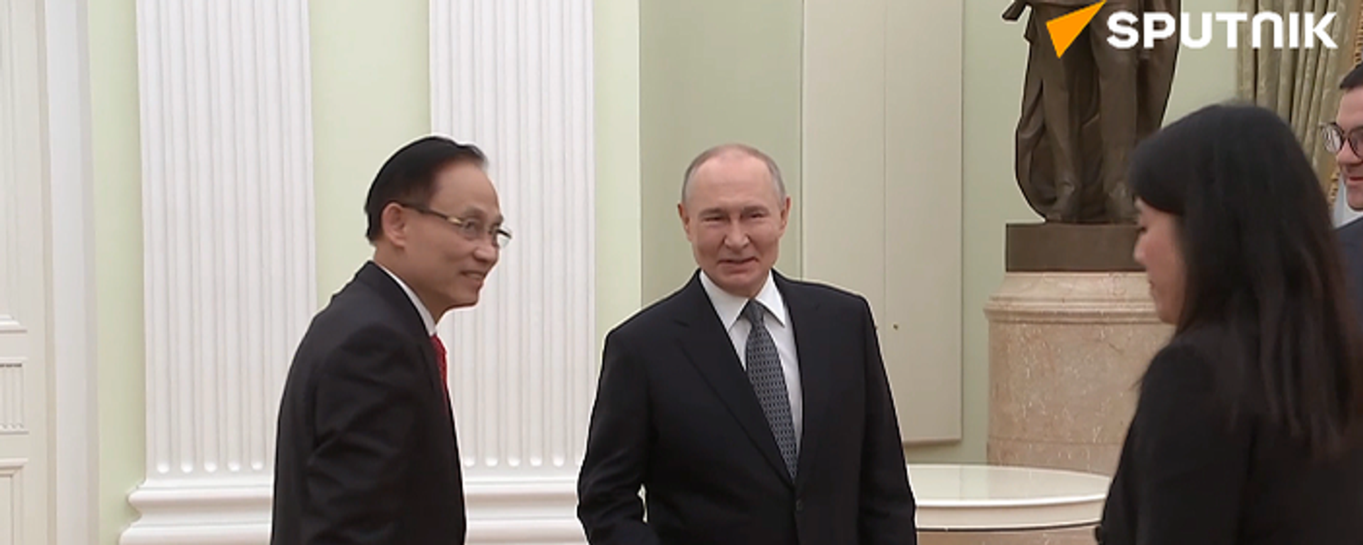 Tổng thống Putin tiếp Bộ trưởng Ngoại giao Việt Nam Lê Hoài Trung tại Điện Kremlin - Sputnik Việt Nam, 1920, 24.02.2026