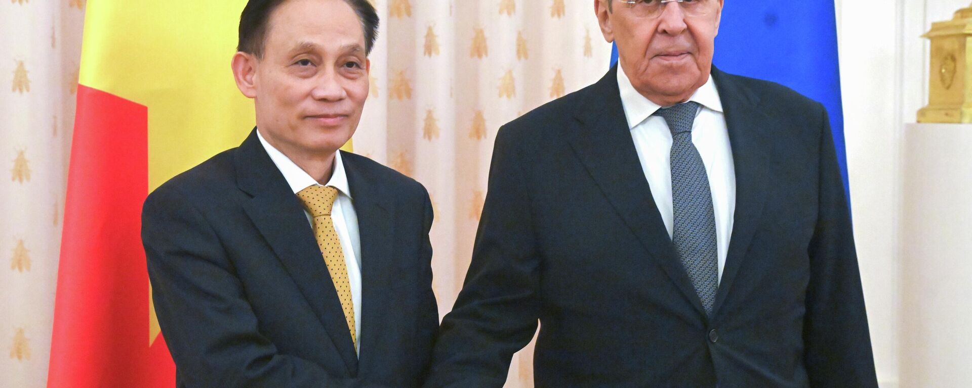 Ngoại trưởng Nga Sergey Lavrov và Ngoại trưởng Việt Nam Lê Hoài Trung - Sputnik Việt Nam, 1920, 24.02.2026