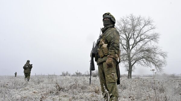 Nhiệm vụ chiến đấu của phi hành đoàn hệ thống phòng không Tor của nhóm quân Tây theo hướng Kharkov - Sputnik Việt Nam