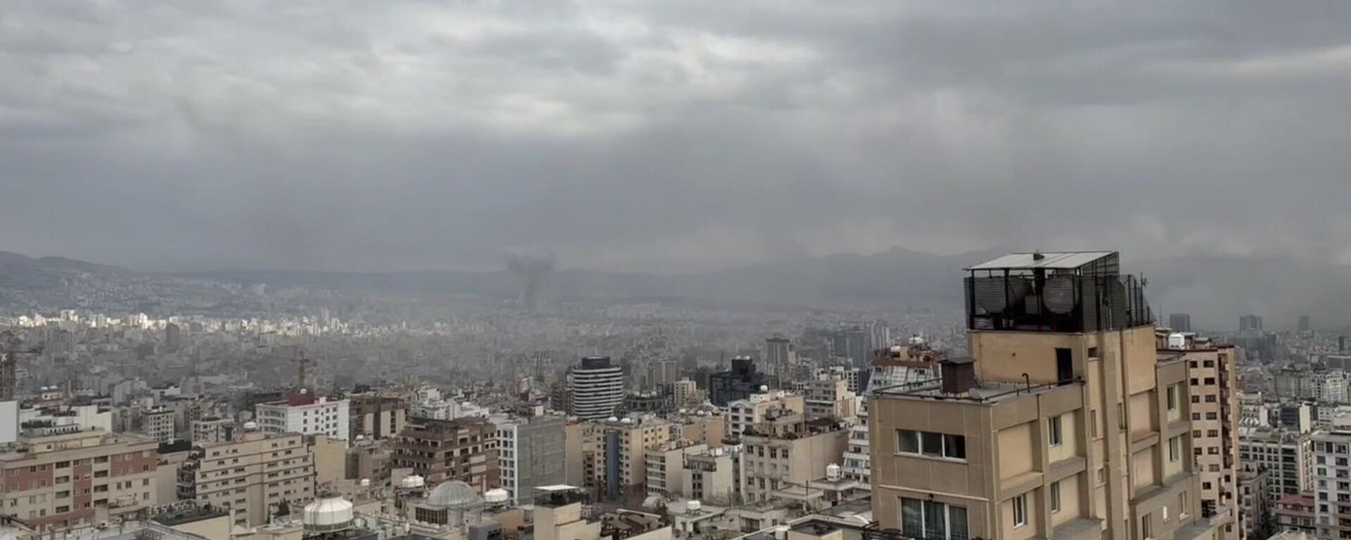 Cuộc tấn công của Israel vào Iran - Sputnik Việt Nam, 1920, 02.03.2026