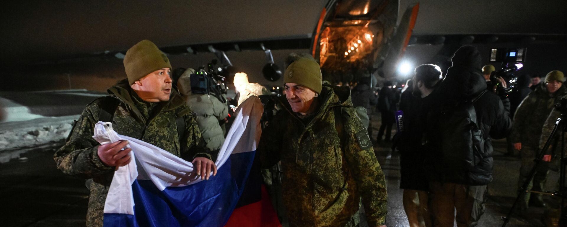 Trao đổi tù binh giữa Nga và Ukraina - Sputnik Việt Nam, 1920, 06.03.2026