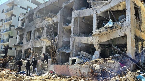 Sự tàn phá ở Tel Aviv sau cuộc tấn công tên lửa của Iran - Sputnik Việt Nam