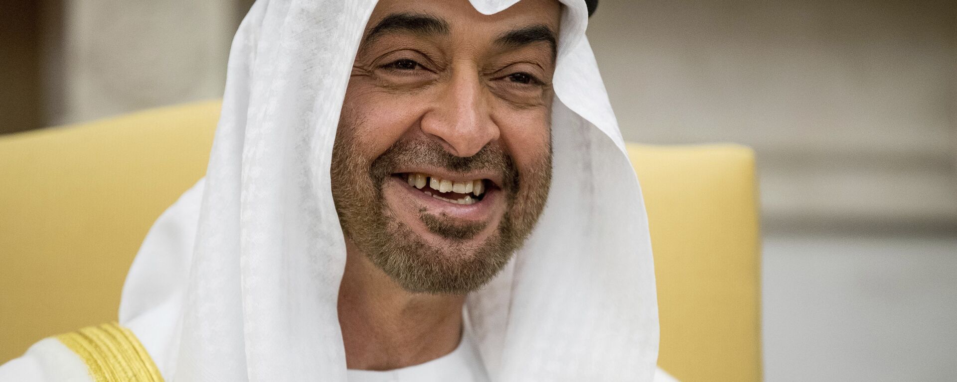 Abu Dhabi Crown Prince Sheikh Mohammed bin Zayed Al Nahyan smiles during a meeting with US President Donald Trump - Sputnik Việt Nam, 1920, 10.03.2026