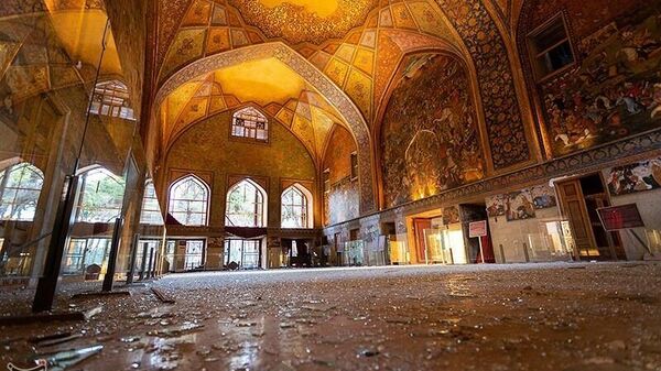 Cung điện Chehel Sotoun bị hư hại sau các cuộc không kích của Mỹ và Israel. - Sputnik Việt Nam