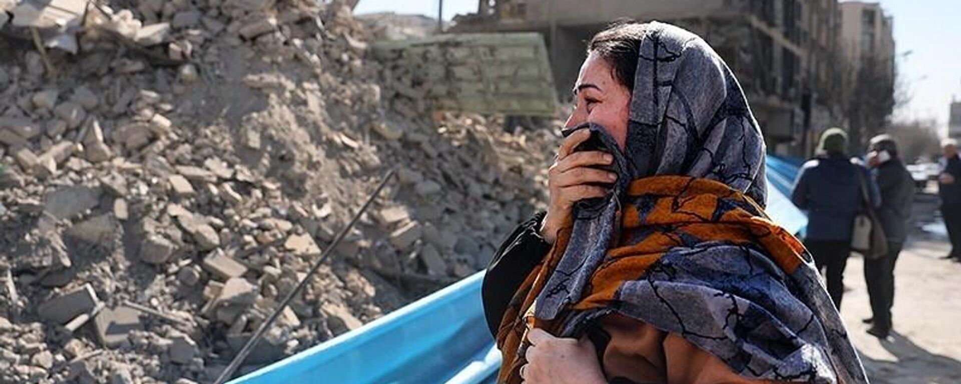 Các ngôi nhà bị phá hủy sau các cuộc không kích của Mỹ và Israel vào Tehran. - Sputnik Việt Nam, 1920, 05.04.2026