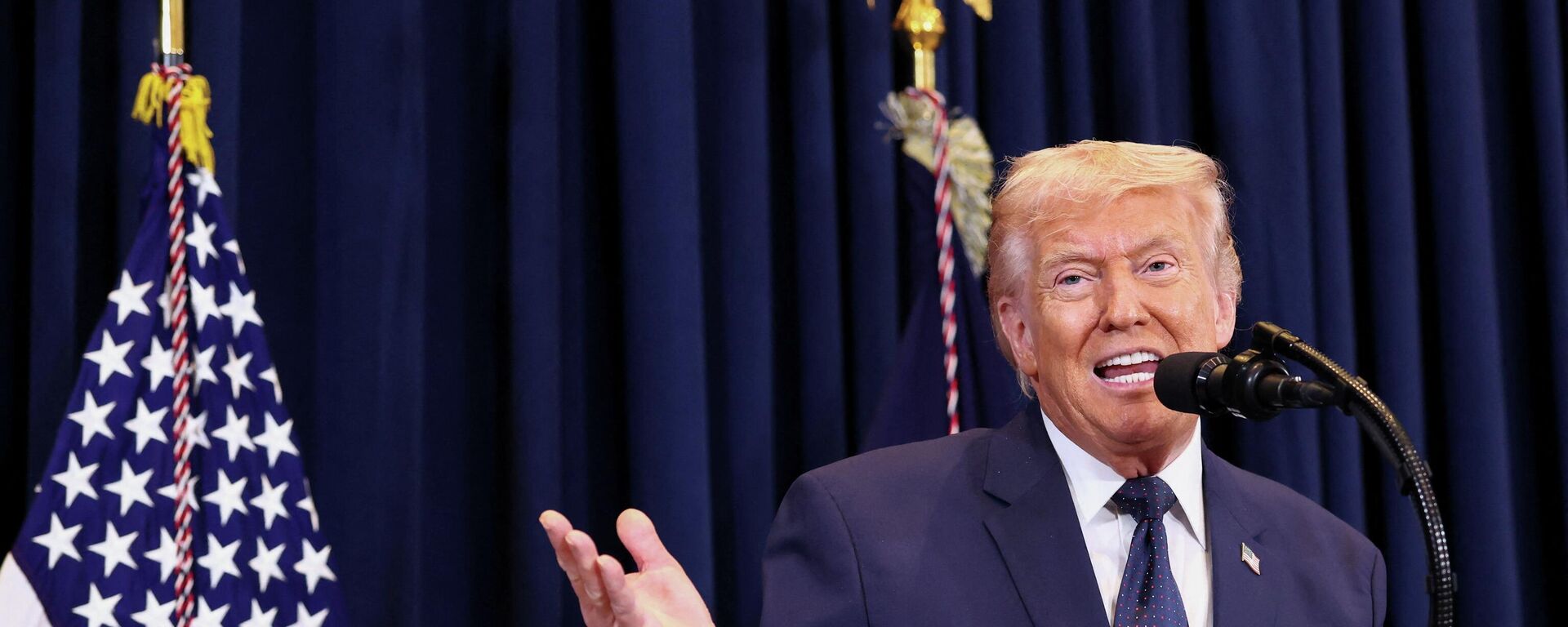 Tổng thống Mỹ Donald Trump - Sputnik Việt Nam, 1920, 25.03.2026