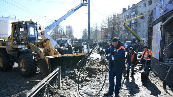 Hậu quả của cuộc tấn công tên lửa do Lực lượng vũ trang Ukraina thực hiện vào Bryansk, Nga - Sputnik Việt Nam