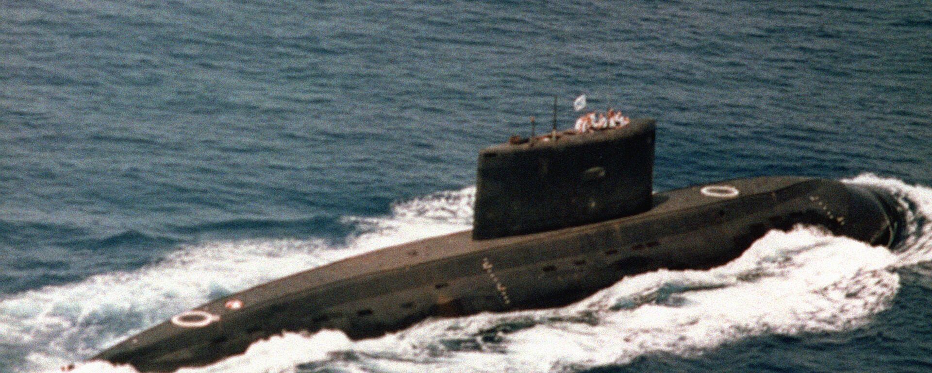Tàu ngầm Paltus thuộc Dự án 877 do Liên Xô sản xuất. Đang phục vụ cho Iran, có lẽ với cái tên Tareq - Sputnik Việt Nam, 1920, 12.03.2026