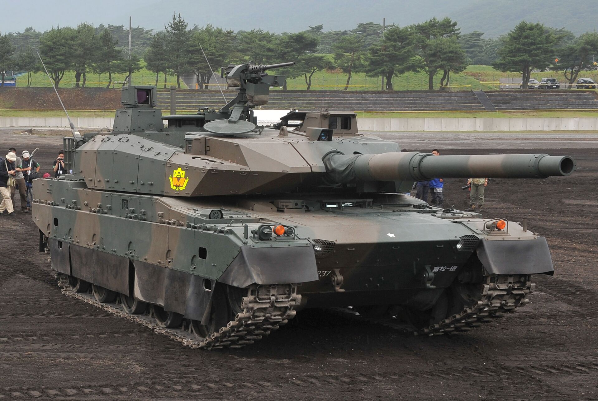 Xe tăng Type 10 của Lực lượng Phòng vệ Mặt đất Nhật Bản tại garrison Fuji, Nhật Bản - Sputnik Việt Nam, 1920, 12.03.2026