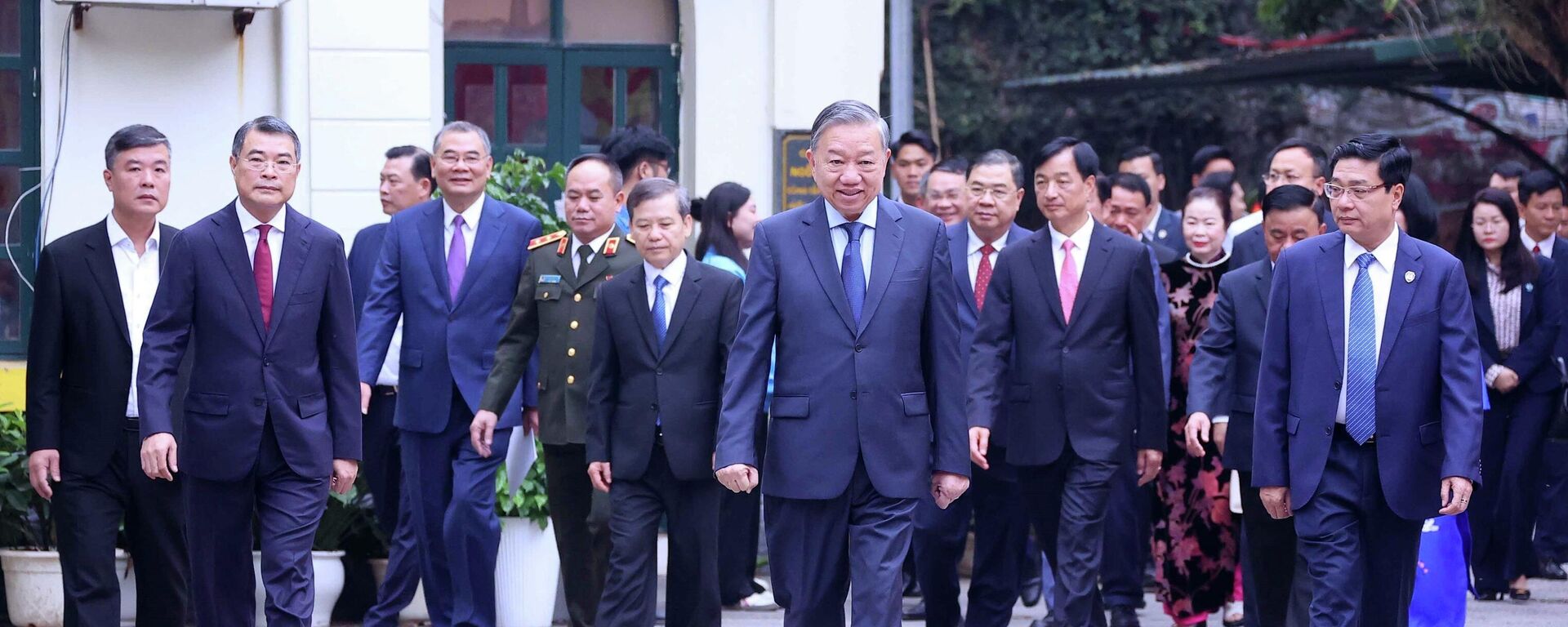 Tổng Bí thư Tô Lâm bỏ phiếu bầu cử tại phường Ba Đình, Hà Nội - Sputnik Việt Nam, 1920, 16.03.2026