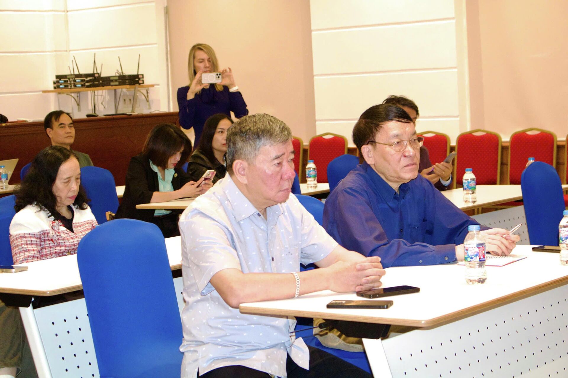 Họp báo “Truyền thống gặp gỡ hiện đại: Những thành tựu giáo dục và triển vọng văn hóa” tại Trung tâm văn hóa Nga ở Hà Nội - Sputnik Việt Nam, 1920, 18.03.2026