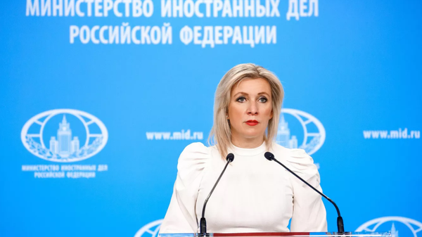 Bộ Ngoại giao Nga nhắc tới Venezuela và Iran khi bình luận phát ngôn của ông Trump về ông Macron - Sputnik Việt Nam