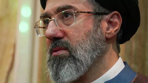 Lãnh đạo tối cao Iran Mojtaba Khamenei - Sputnik Việt Nam