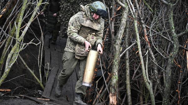 Công tác tác chiến của pháo tự hành MSTA-S thuộc cụm quân “Trung tâm” trên hướng Dnepropetrovsk - Sputnik Việt Nam