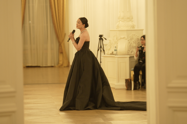 Ca sĩ Phạm Thu Hà tại Sogno Night - Sputnik Việt Nam