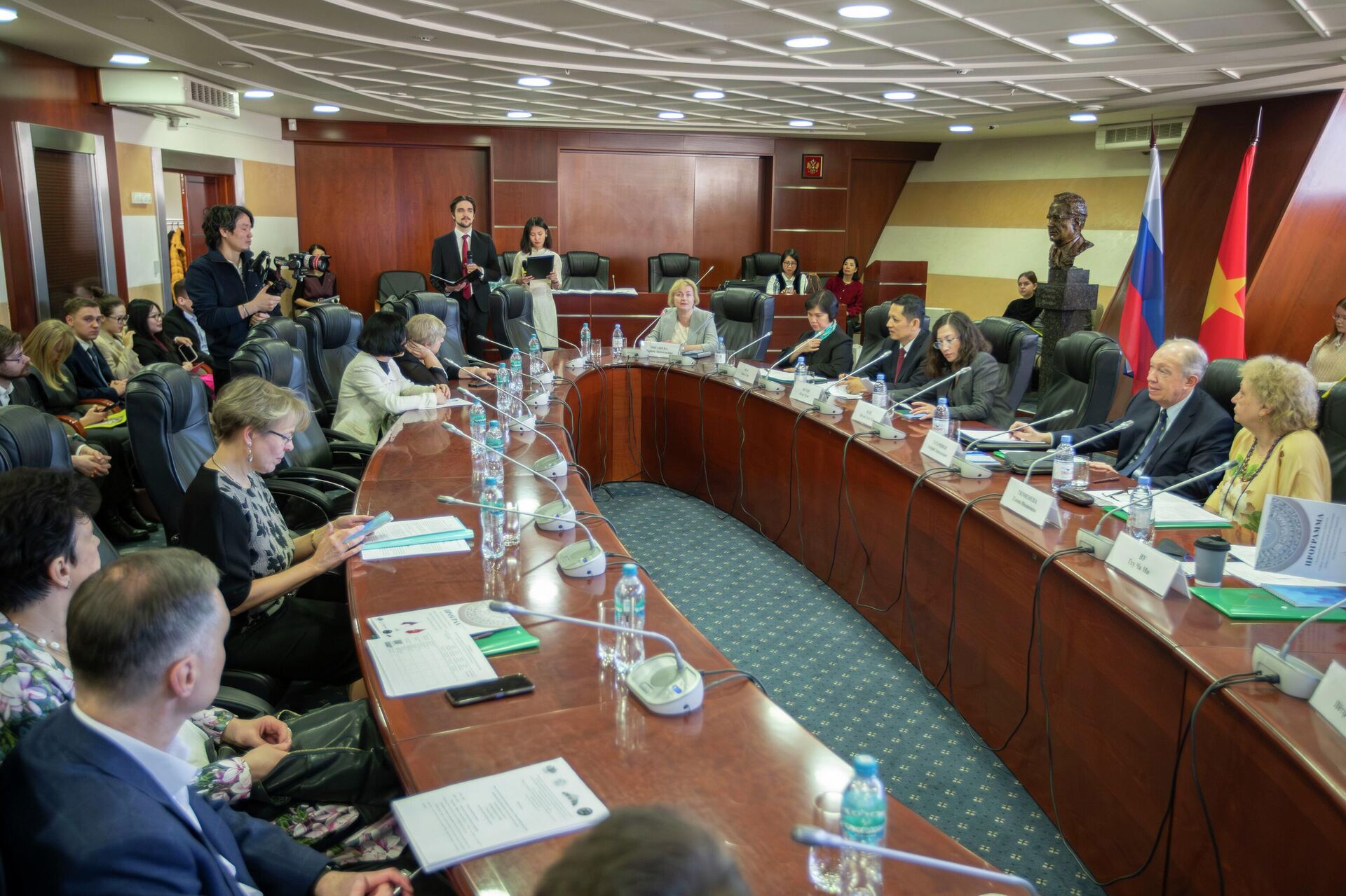 Cuộc thi tiếng Việt tại MGIMO - Sputnik Việt Nam, 1920, 24.03.2026