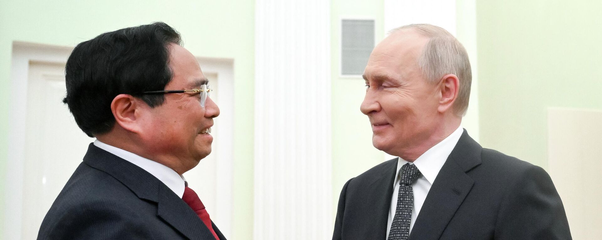 TRỰC TIẾP: Tổng thống Nga Putin và Thủ tướng Việt Nam Phạm Minh Chính đang gặp nhau tại Moskva - Sputnik Việt Nam, 1920, 25.03.2026