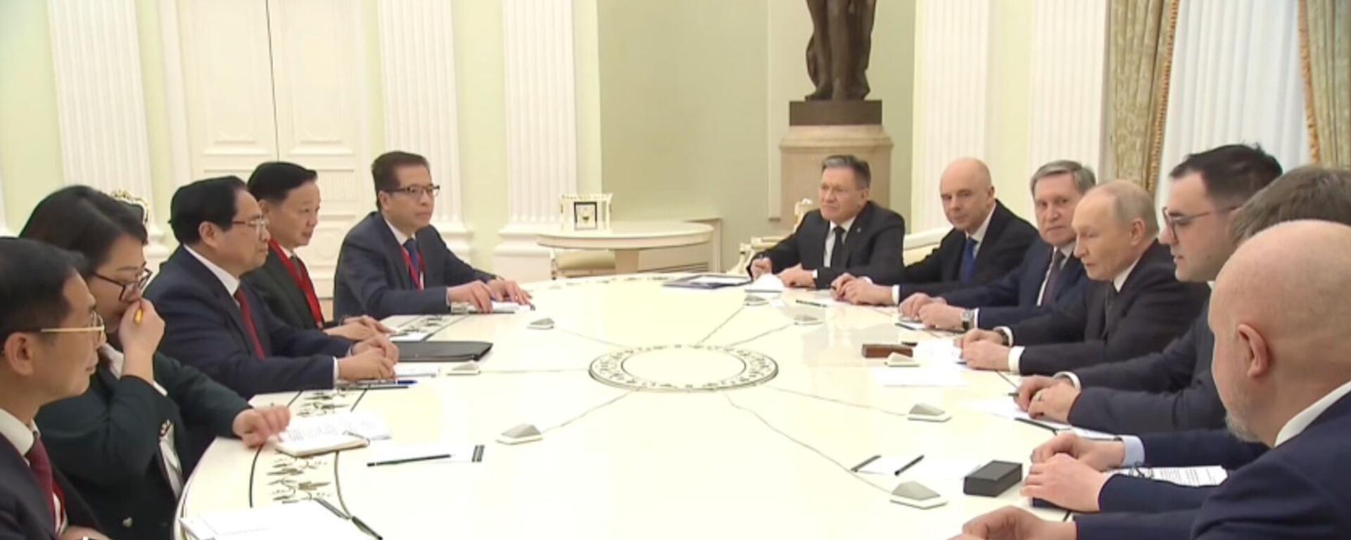 Tổng thống Putin mời Tổng Bí thư Đảng Cộng sản Việt Nam thăm Nga - Sputnik Việt Nam, 1920, 25.03.2026