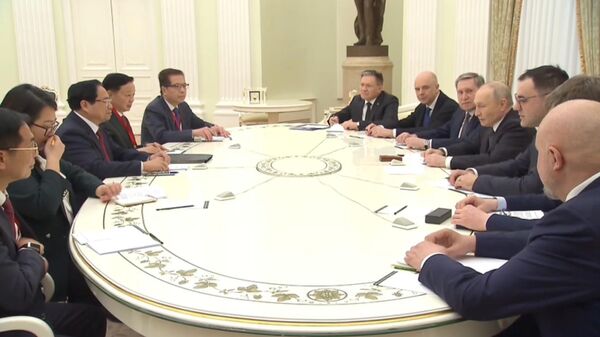 Tổng thống Putin mời Tổng Bí thư Đảng Cộng sản Việt Nam thăm Nga - Sputnik Việt Nam