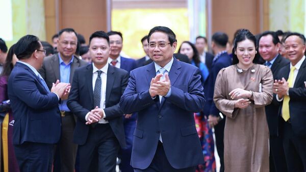 Thủ tướng chủ trì Hội nghị Doanh nghiệp góp phần vào tăng trưởng hai con số - Sputnik Việt Nam