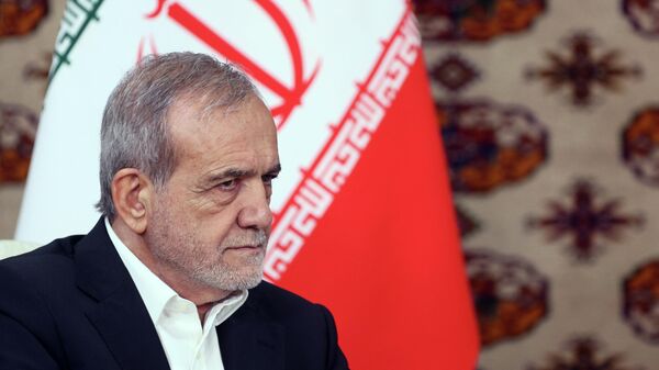 Tổng thống Iran Masoud Pezeshkian - Sputnik Việt Nam