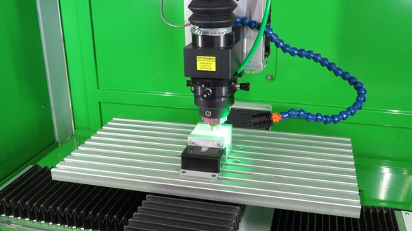 Khu vực làm việc của thiết bị ML-4 - Sputnik Việt Nam