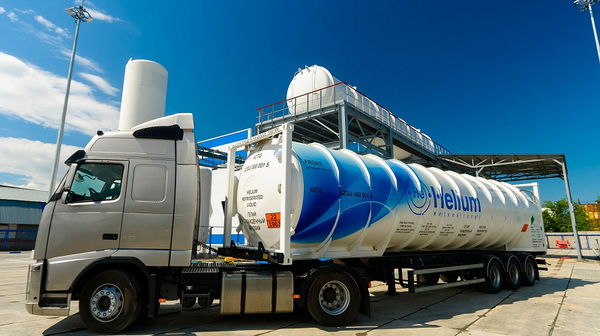 Vận chuyển heli - Sputnik Việt Nam