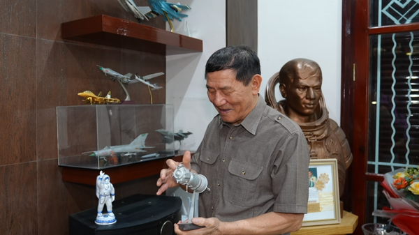 Từ quỹ đạo nhìn về Trái Đất: Ký ức của Anh hùng Phạm Tuân - Sputnik Việt Nam