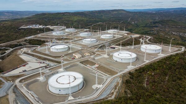 Cơ sở lưu trữ dầu của Liên doanh đường ống dẫn dầu Caspian (CPC-R) tại vùng Krasnodar. - Sputnik Việt Nam