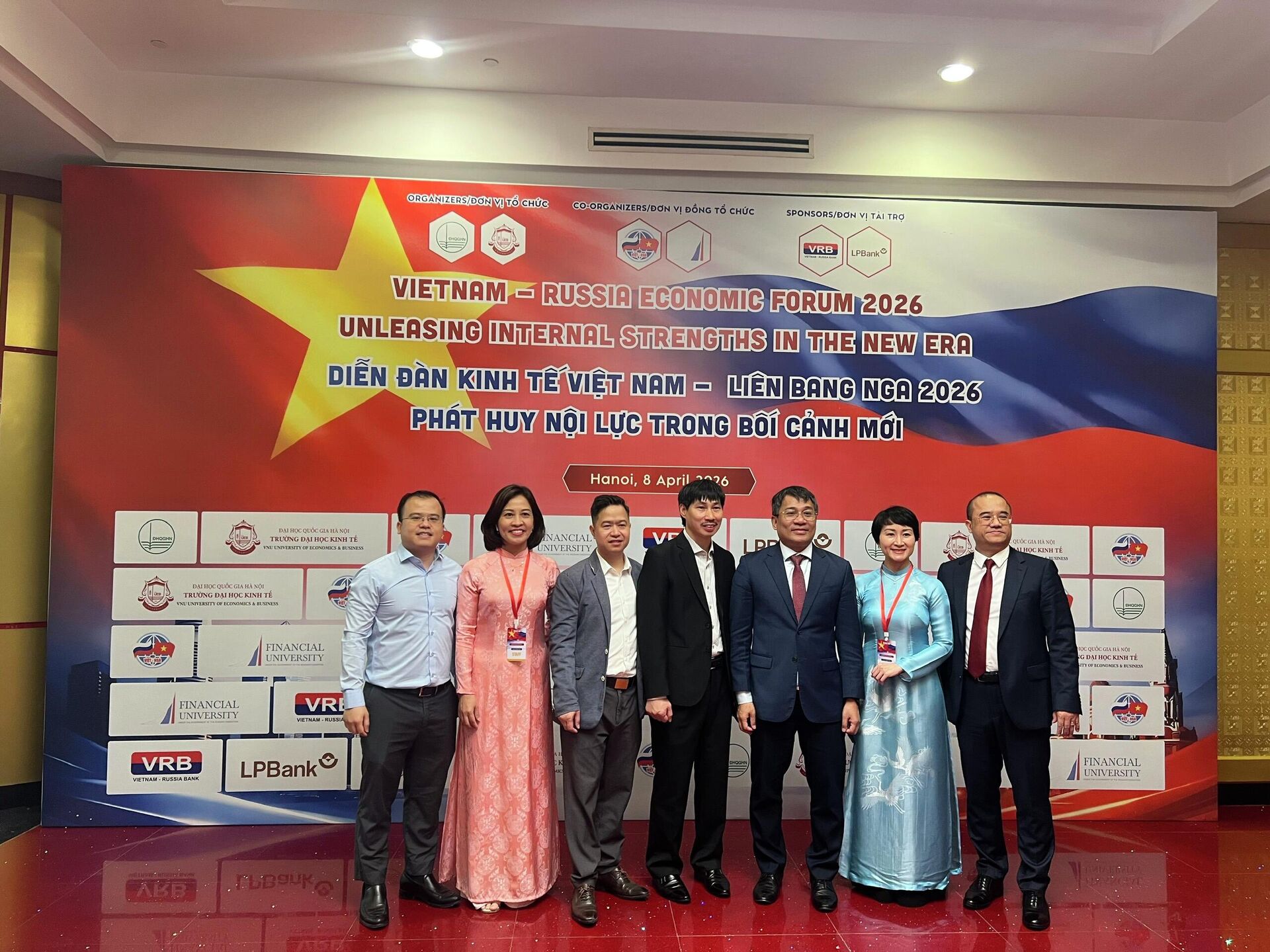 Thứ trưởng Bộ Ngoại giao Việt Nam Nguyễn Minh Vũ bên lề Diễn đàn Kinh tế Việt Nam - Liên bang Nga 2026 - Sputnik Việt Nam, 1920, 08.04.2026