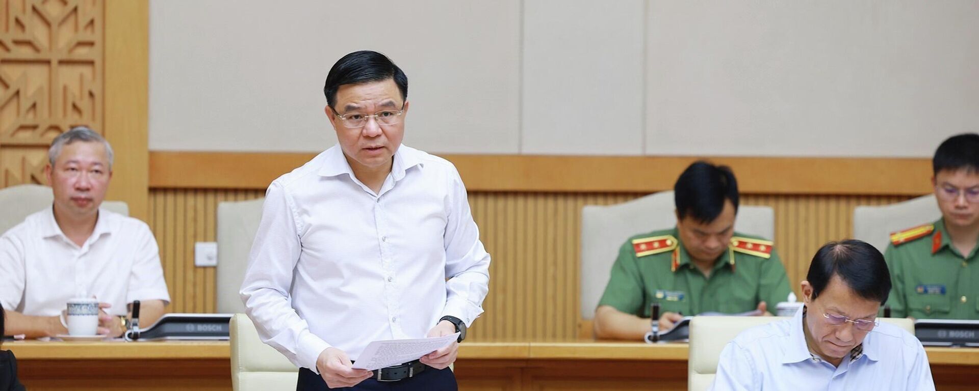Thủ tướng Lê Minh Hưng chủ trì họp Thường trực Chính phủ - Sputnik Việt Nam, 1920, 10.04.2026