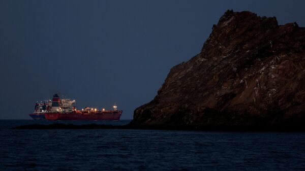 Танкер в Ормузском проливе - Sputnik Việt Nam