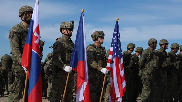 Cuộc tập trận của NATO  - Sputnik Việt Nam