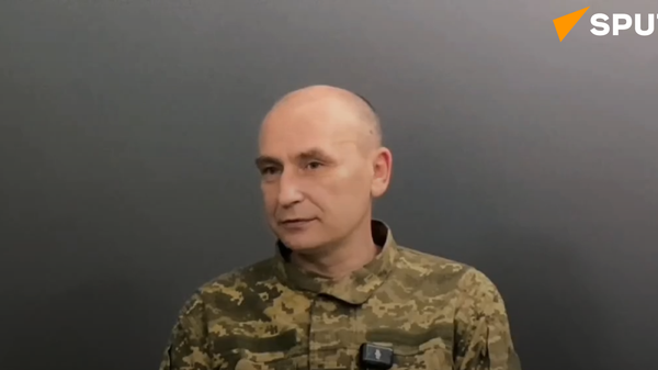 Tù binh Ukraina kể về việc bị cưỡng bức nhập ngũ - Sputnik Việt Nam