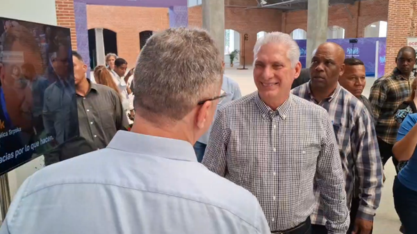 Chủ tịch Cuba về Sputnik: «Biết rồi, biết rồi. Ngày nào tôi cũng đọc tin của các bạn» - Sputnik Việt Nam