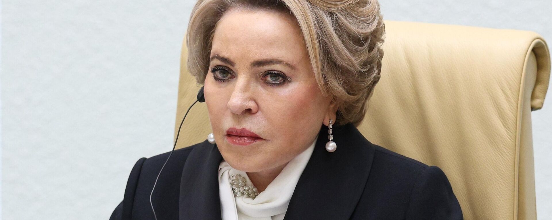 Bà Valentina Matviyenko, Chủ tịch Hội đồng Liên bang Nga, phát biểu tại một cuộc họp của Hội đồng Liên bang Nga. - Sputnik Việt Nam, 1920, 17.04.2026