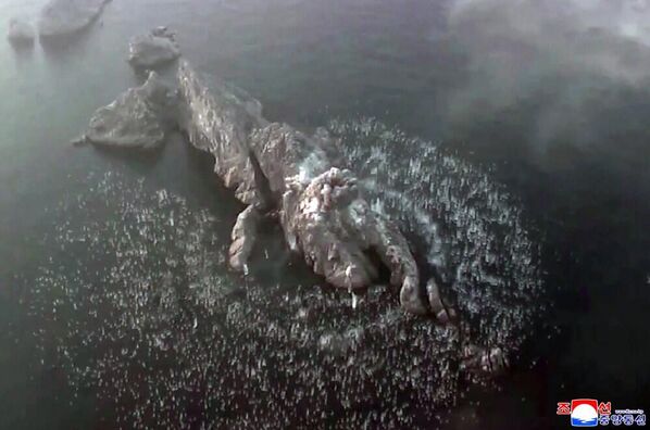 Triều Tiên thử nghiệm các tên lửa đạn đạo chiến thuật cải tiến loại “đất đối đất”. - Sputnik Việt Nam