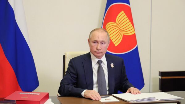 Tổng thống Nga Vadimir Putin dự Hội nghị thượng đỉnh Nga-ASEAN - Sputnik Việt Nam