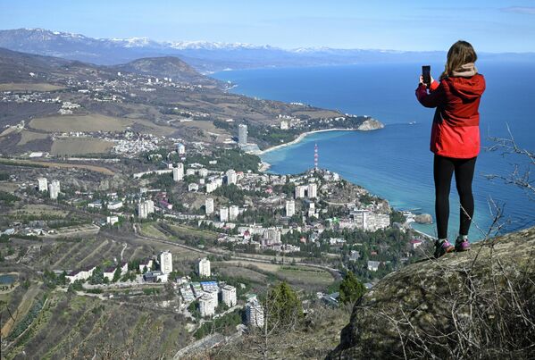 Núi Ayu-Dag ở Crưm của Nga. - Sputnik Việt Nam