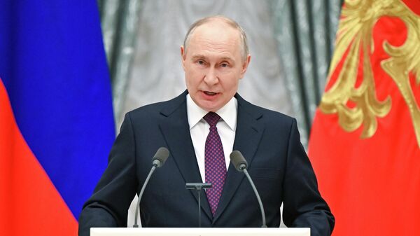Tổng thống Nga Putin gặp các vận động viên và đại diện Liên đoàn Quyền anh Nga - Sputnik Việt Nam