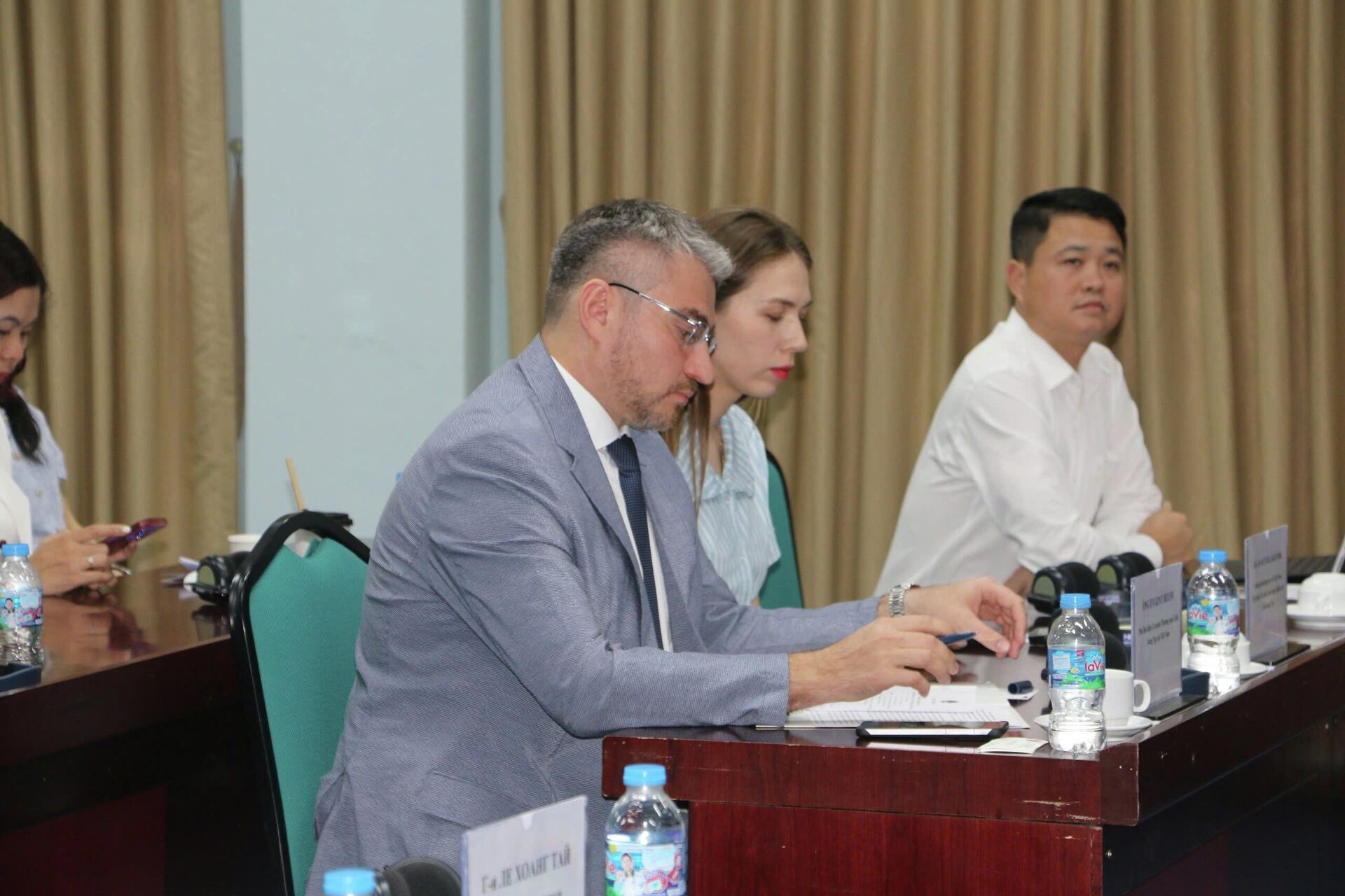 Cục Xúc tiến thương mại (Bộ Công thương Việt Nam) phối hợp các đơn vị liên quan tổ chức Hội thảo xúc tiến với thị trường Liên bang Nga - Sputnik Việt Nam, 1920, 23.04.2026