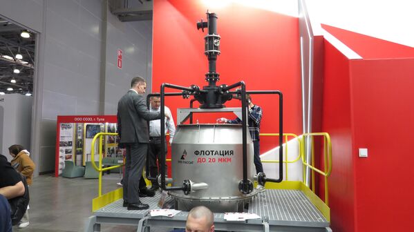 Máy tuyển nổi EFM-T được ứng dụng rộng rãi trong chế biến khoáng sản được phát triển bởi Hiệp hội Nghiên cứu và Sản xuất Passat (Belarus) - Sputnik Việt Nam