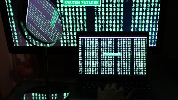 Các dòng chữ số trên màn hình máy tính và máy tính xách tay. - Sputnik Việt Nam
