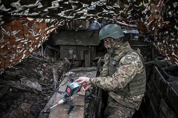 Các hoạt động tác chiến của phân đội UAV "Kontora" tại khu vực mặt trận Kupyansk. - Sputnik Việt Nam