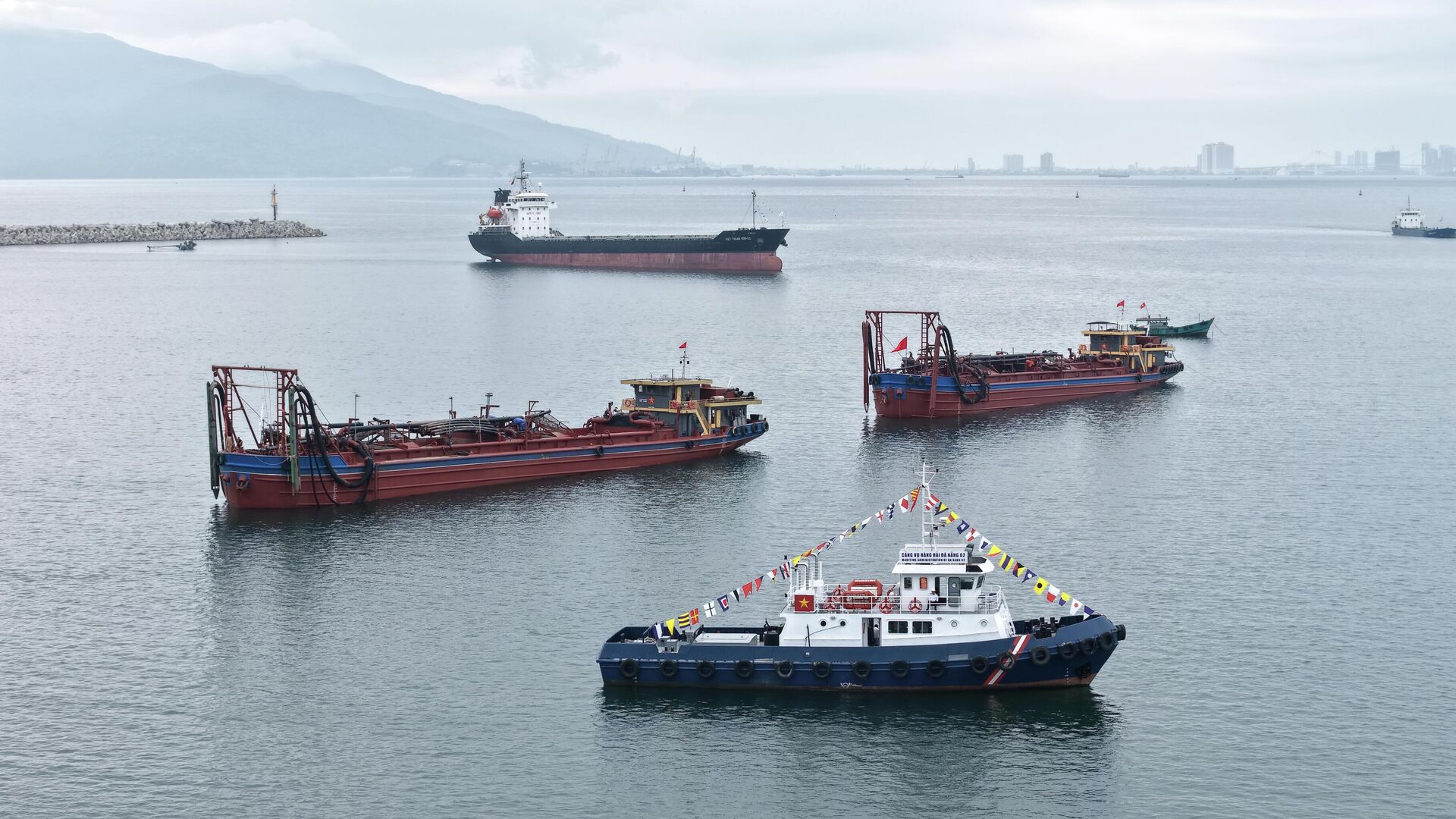 Xây dựng Bến cảng container Liên Chiểu theo mô hình “cảng xanh, cảng thông minh” - Sputnik Việt Nam, 1920, 25.04.2026