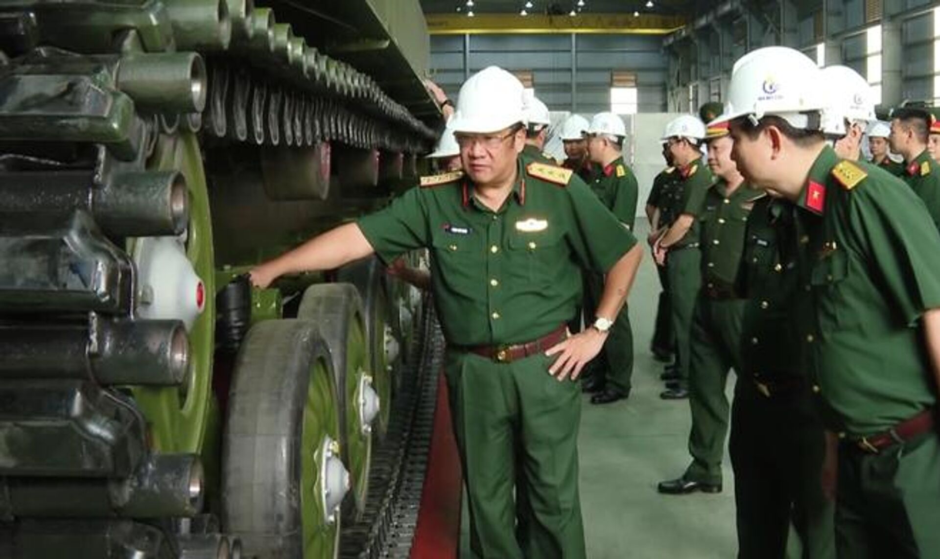 Nguyên mẫu xe tăng T-1 mới của Việt Nam - Sputnik Việt Nam, 1920, 27.04.2026