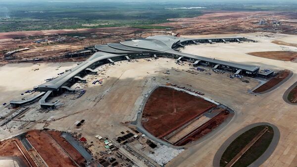 Cảng hàng không quốc tế Long Thành đang được xây dựng, dự kiến đưa vào khai thác vào cuối năm 2026 - Sputnik Việt Nam