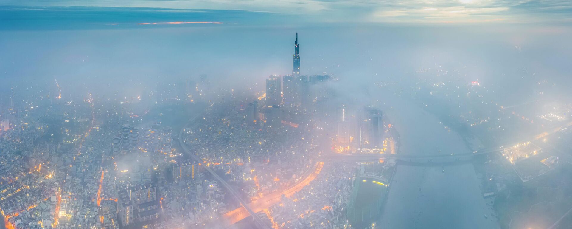 TP. HCM - Sputnik Việt Nam, 1920, 27.04.2026